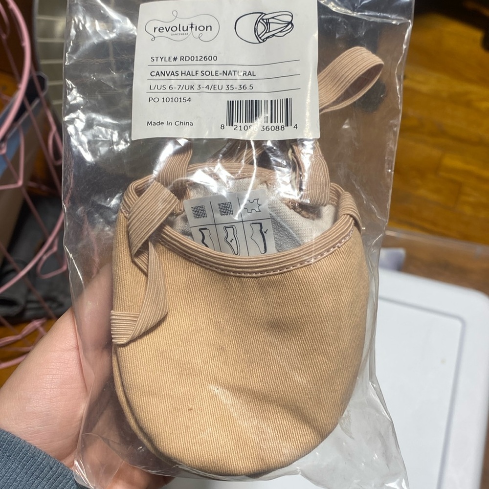 Revolution Canvas Half Sole Dance Shoes, Size L